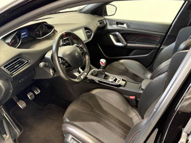 Peugeot 308 image 8