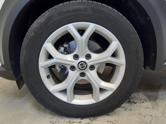 Nissan Juke image 7