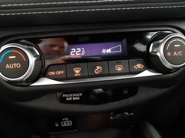 Nissan Juke image 4