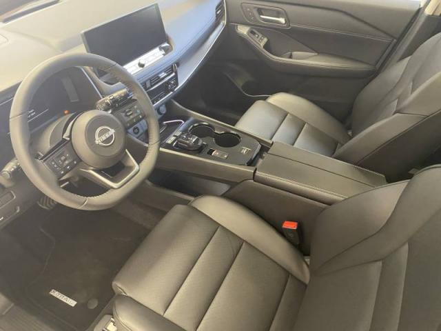 Nissan X-Trail image 8