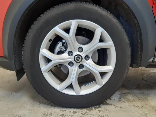 Nissan Juke image 2