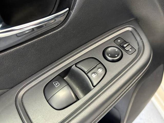 Nissan Micra image 4