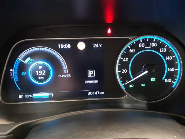 Nissan Leaf image 9