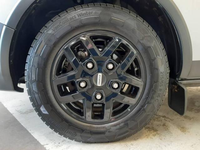 Ford Transit image 8