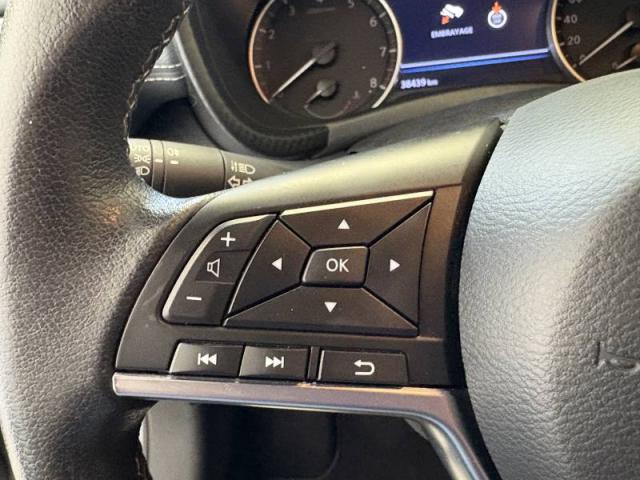 Nissan Juke image 4