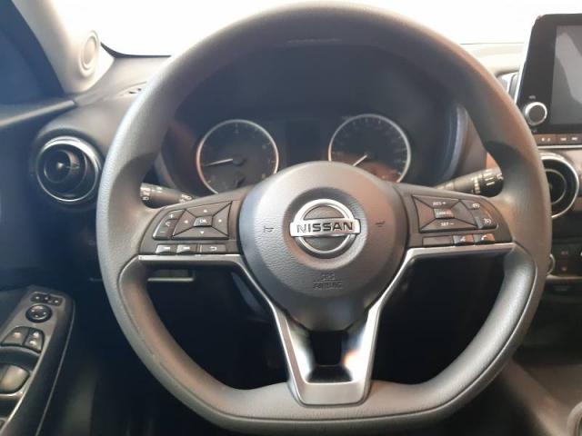 Nissan Juke image 7
