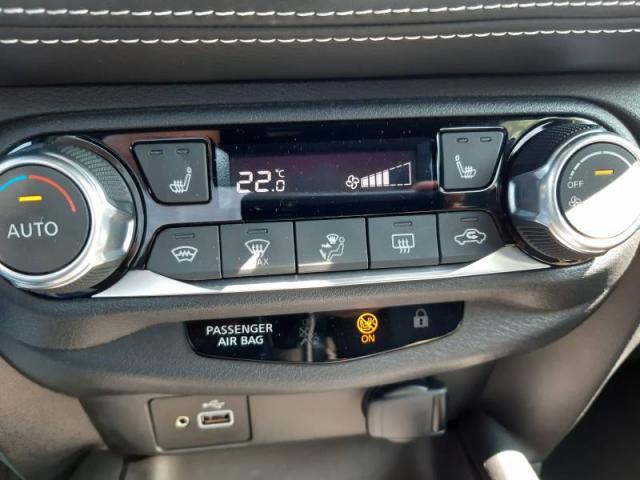 Nissan Juke image 9