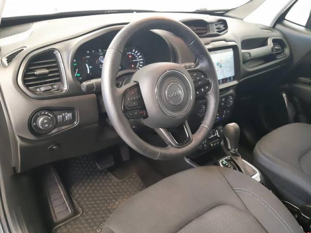 Jeep Renegade image 3