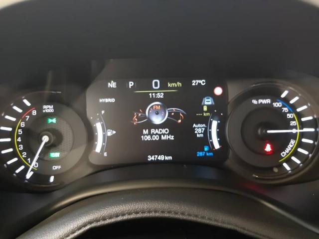Jeep Renegade image 9