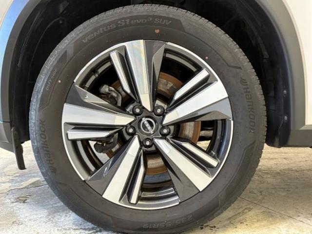 Nissan X-Trail image 3