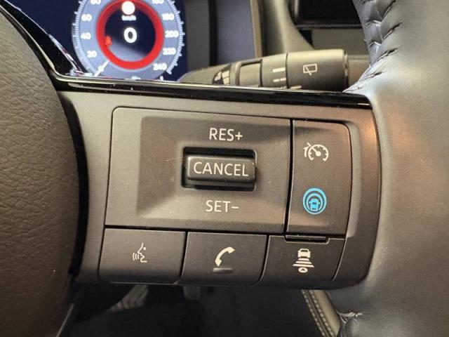 Nissan X-Trail image 9