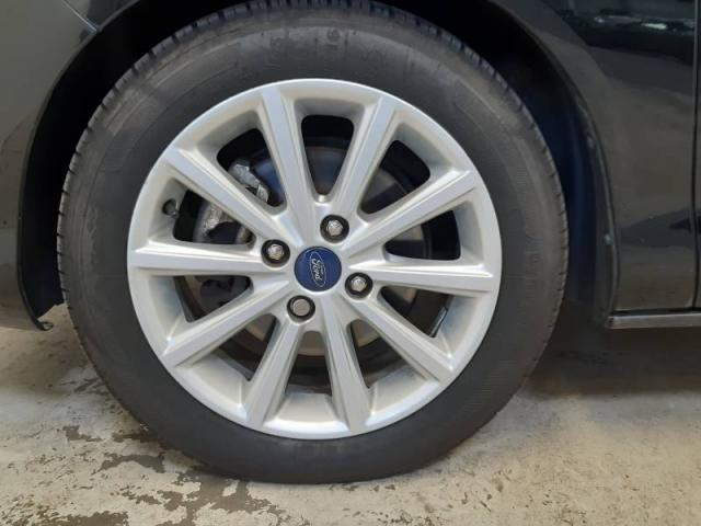 Ford B-Max image 9