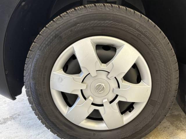Nissan Nv400 image 7