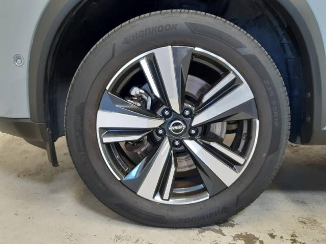Nissan X-Trail image 6