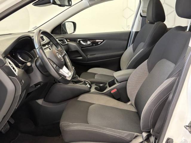 Nissan Qashqai image 1