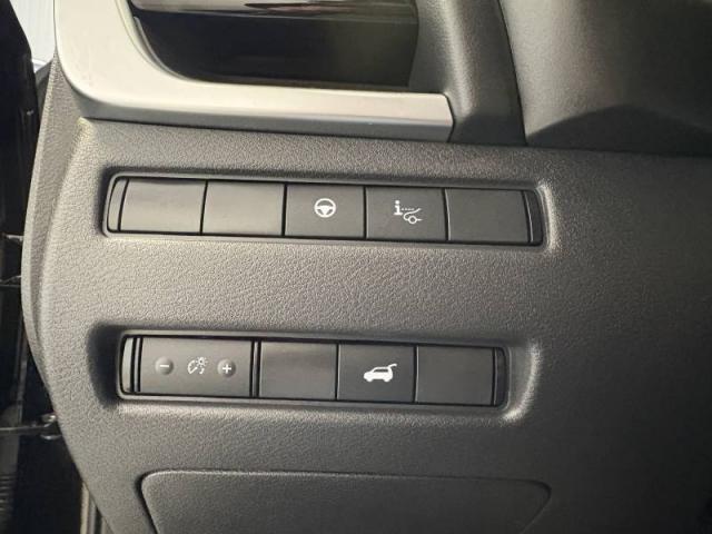 Nissan X-Trail image 3