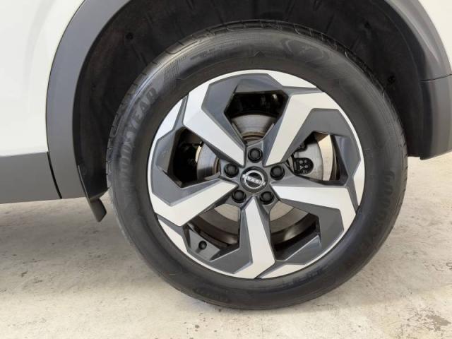Nissan Qashqai image 1