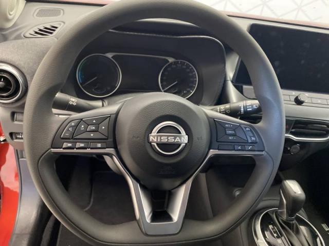 Nissan Juke image 3