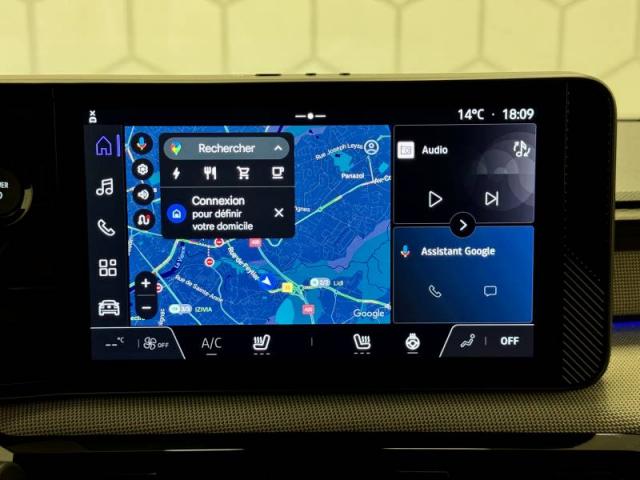 Nissan Micra image 8