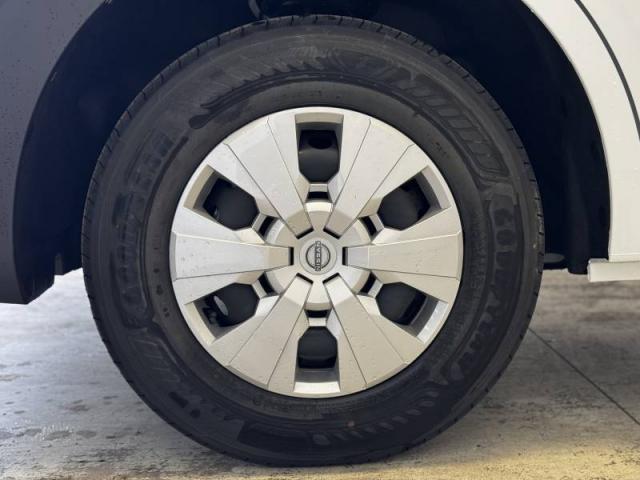 Nissan Interstar image 4