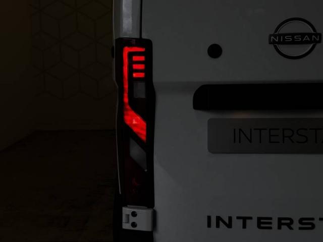 Nissan Interstar image 5