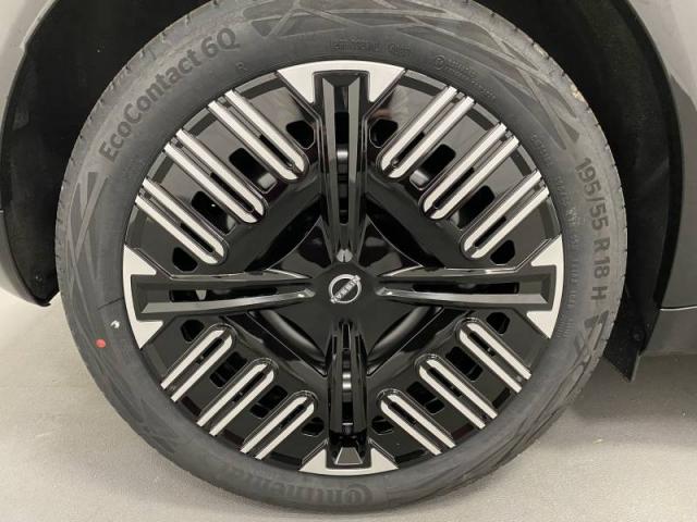 Nissan Micra image 4