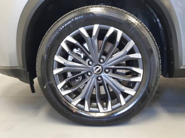 Nissan X-Trail image 9