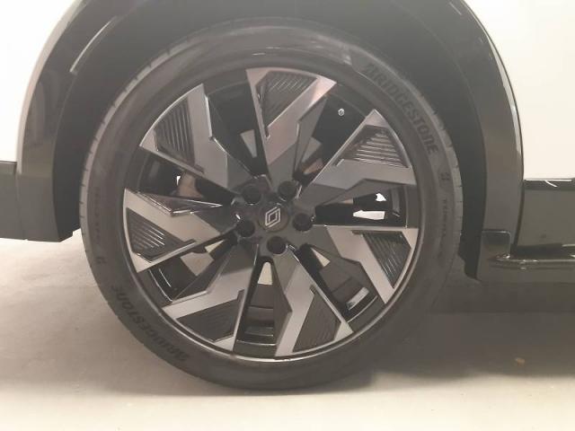 Renault Rafale image 4