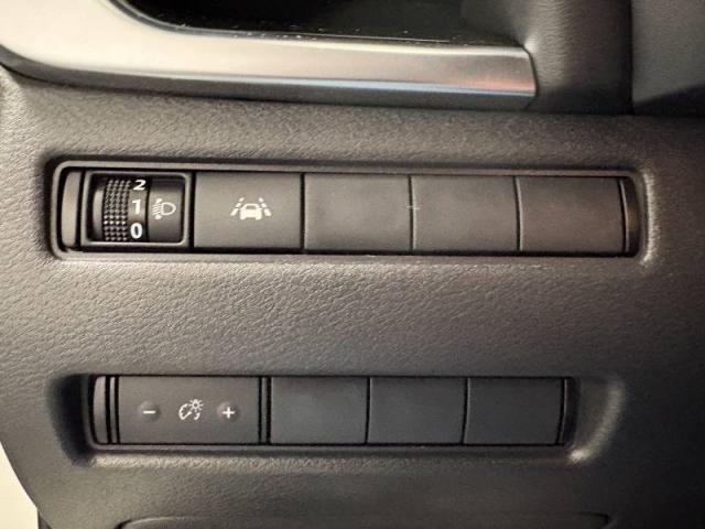 Nissan Qashqai image 3