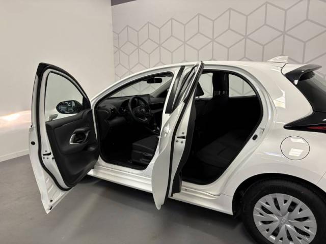 Toyota Yaris image 5