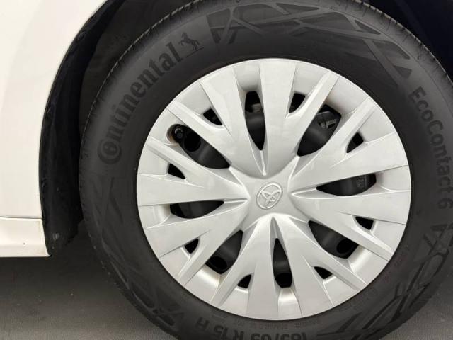 Toyota Yaris image 2