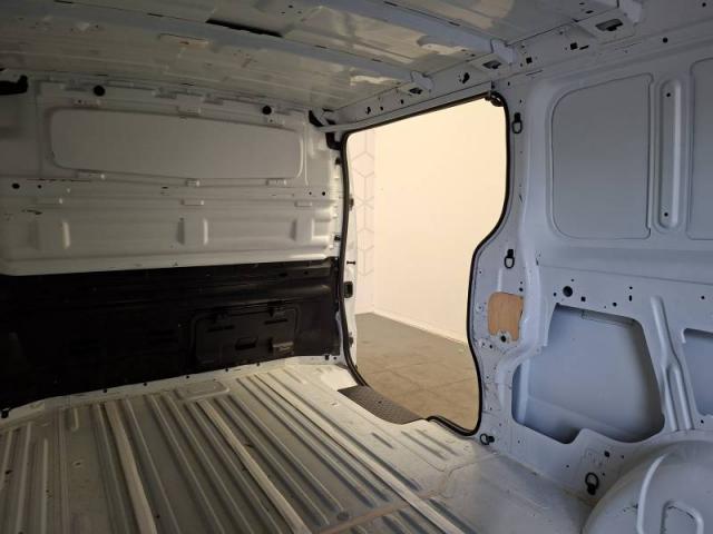 Renault Trafic image 3