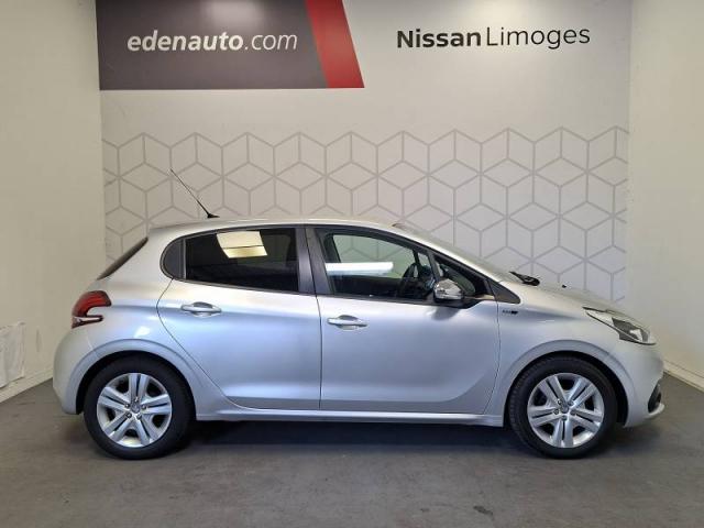 Peugeot 208 image 2