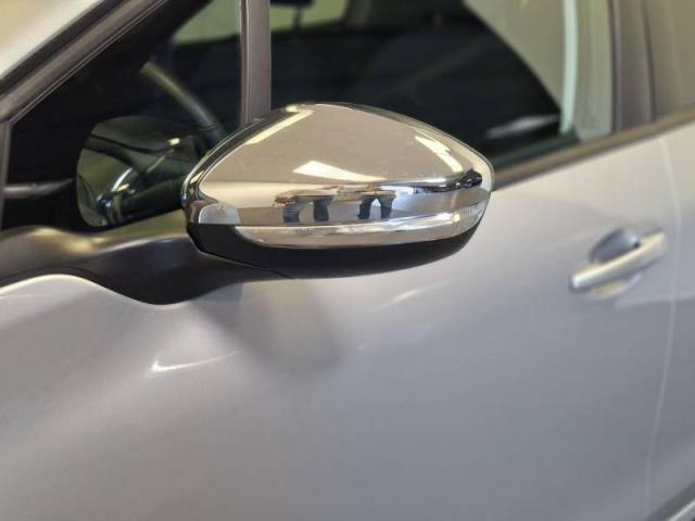 Peugeot 208 image 5