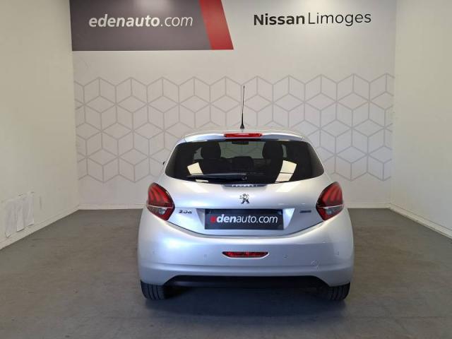 Peugeot 208 image 9
