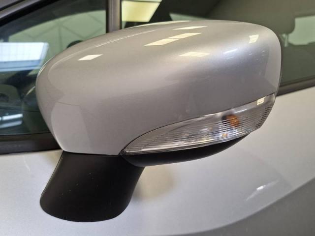 Nissan Micra image 4