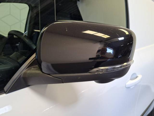 Nissan Townstar image 3