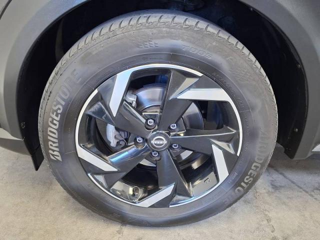 Nissan Juke image 6