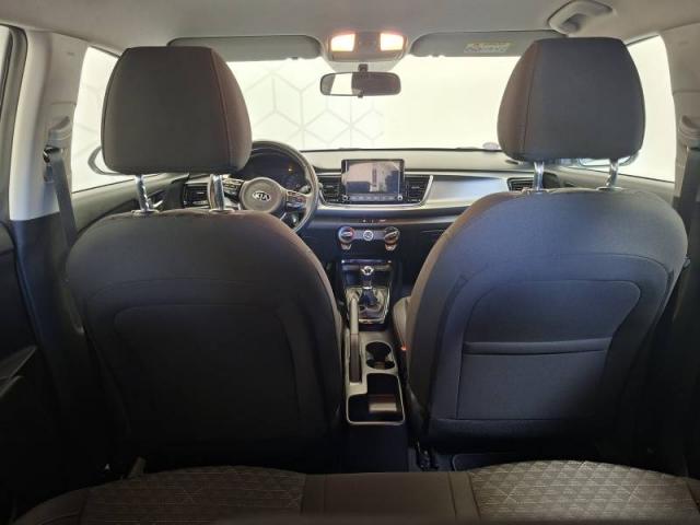 Kia Rio image 1