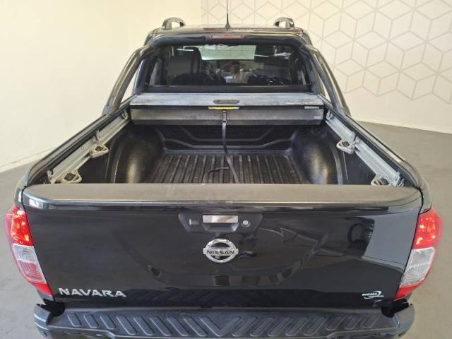 Nissan Navara image 8