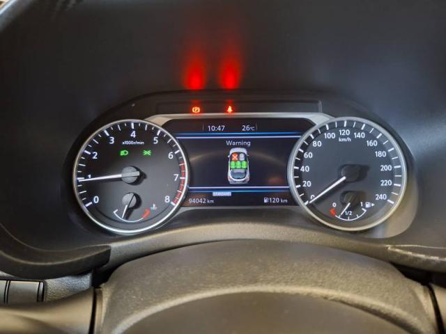 Nissan Juke image 7