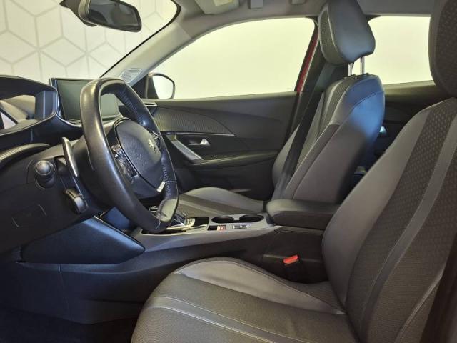 Peugeot 2008 image 1