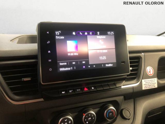Renault Trafic image 7