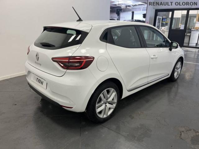 Renault Clio image 9