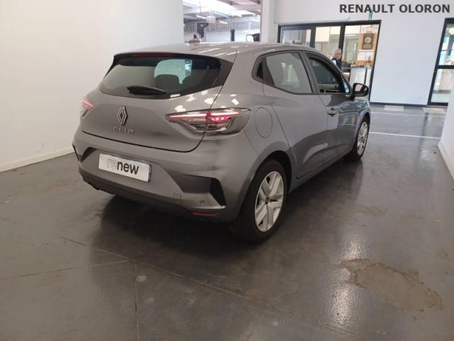 Renault Clio image 2