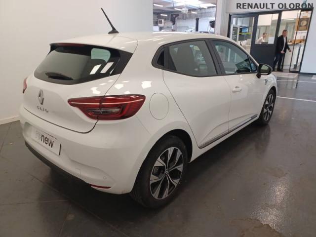 Renault Clio image 1