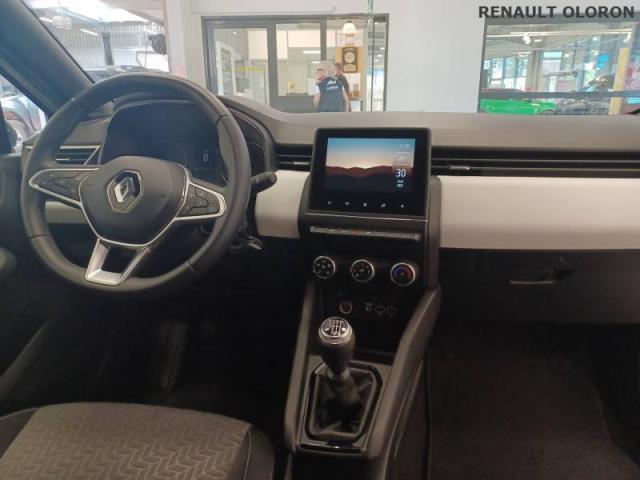 Renault Clio image 2