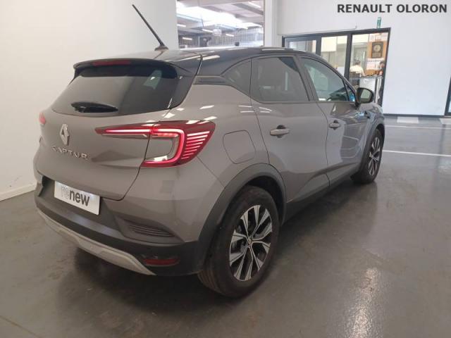 Renault Captur image 2
