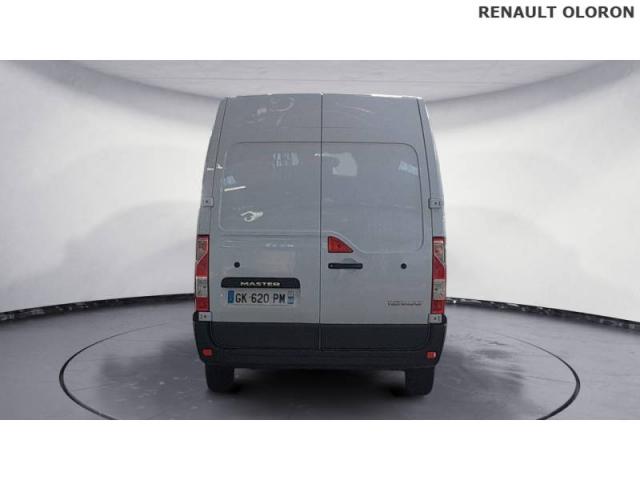 Renault Master image 1