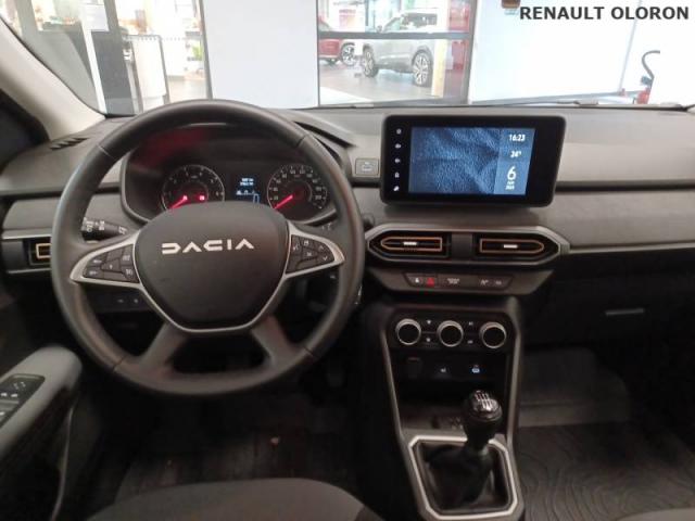 Dacia Sandero image 6